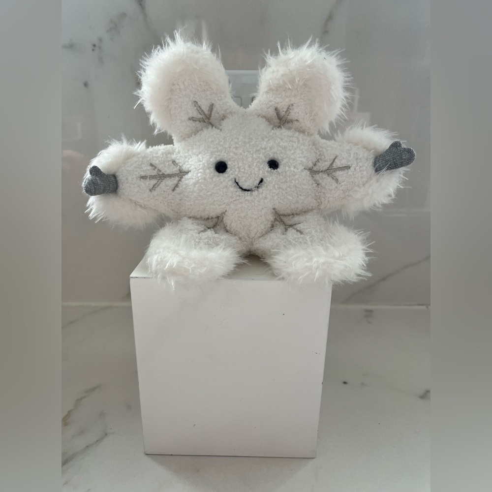 BNWT Jellycat Amuseables Snowflake